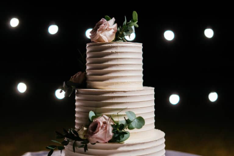 wedding cake traditions