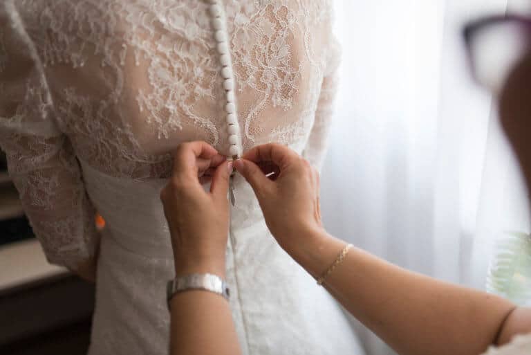 white dress wedding traditions